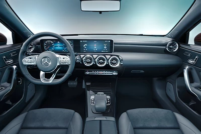 Interieur Fahrer- und Beifahrersitz Mercedes-Benz A-Klasse