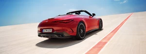 Mercedes-Benz AMG SL Roadster in rot