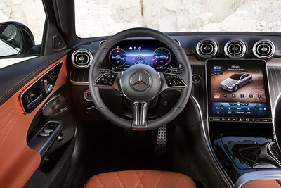 Mercedes-Benz C-Klasse T-Modell All-Terrain braun schwarzes Interieur