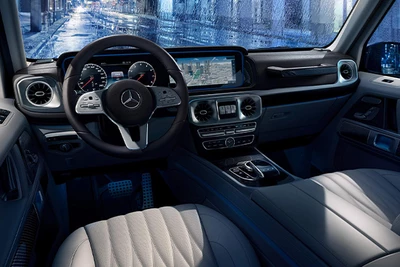 Mercedes-Benz G-Klasse helles Interieur Cockpit